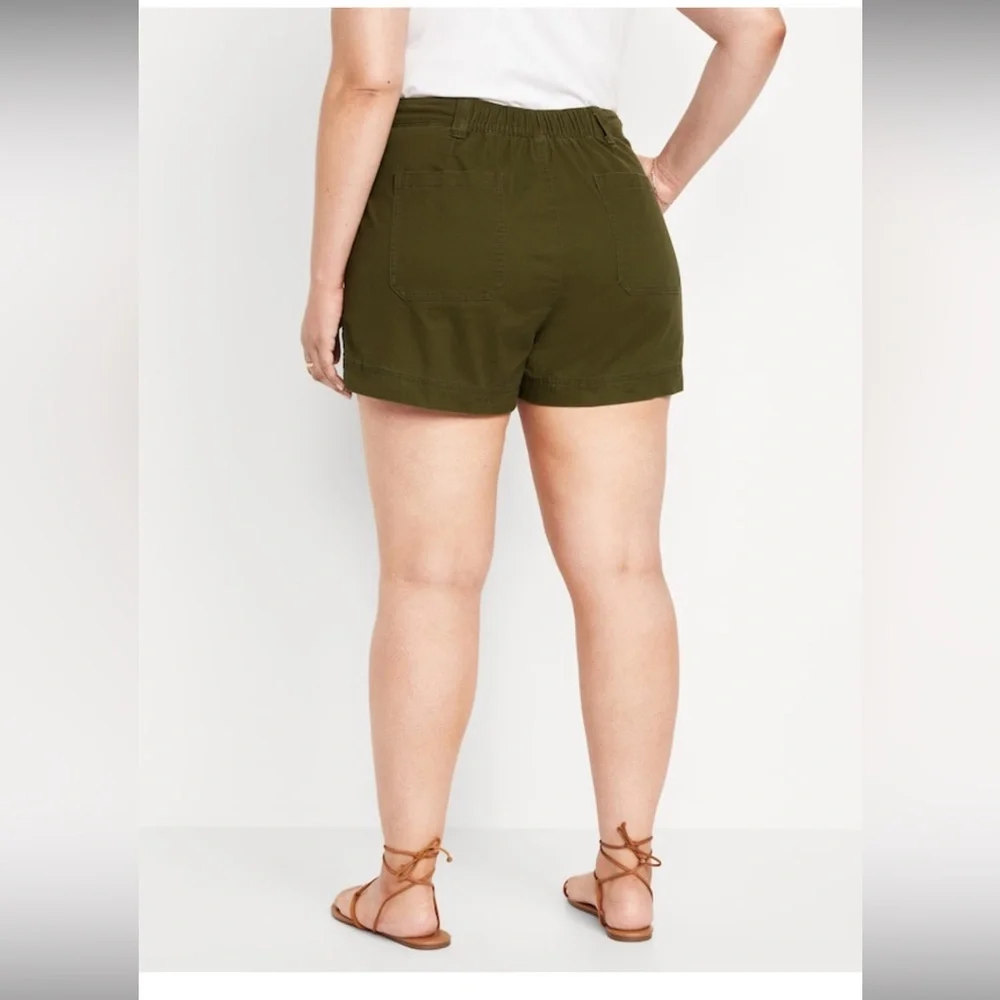 🎉SOLD🎉Old Navy High-Waisted OGC Chino Shorts -- 3.5-inch inseam - Picture 3 of 5